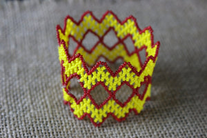 Art# K172 3 inch Original Kayapo Traditional Peyote stitch Beaded Bracelet from Brazil.