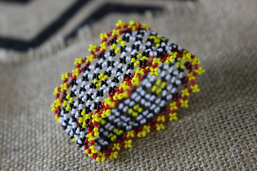 Art# K190  2.5+inch. Original Kayapo Traditional Peyote stitch Beaded Bracelet from Brazil.