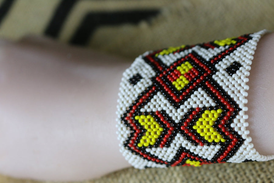 Art# K191  3+inch. Original Kayapo Traditional Peyote stitch Beaded Bracelet from Brazil.