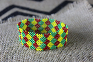 Art# K192  3+inch. Original Kayapo Traditional Peyote stitch Beaded Bracelet from Brazil.