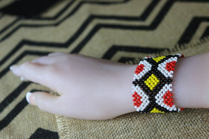 Art# K209  4+ inch. Original Kayapo Traditional Peyote stitch Beaded Bracelet from Brazil.