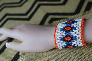 Art# K216  3+ inch. Original Kayapo Traditional Peyote stitch Beaded Bracelet from Brazil.