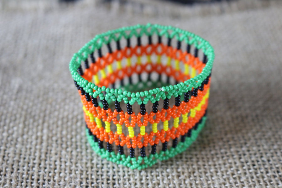 Art# K218  2.5+ inch. Original Kayapo Traditional Peyote stitch Beaded Bracelet from Brazil.