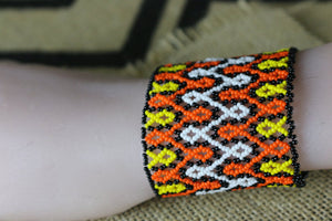 Art# K244  3+ inch. Original Kayapo Traditional Peyote stitch Beaded Bracelet from Brazil.