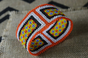 Art# K252  4.5+ inch. Original Kayapo Traditional Peyote stitch Beaded Bracelet from Brazil.