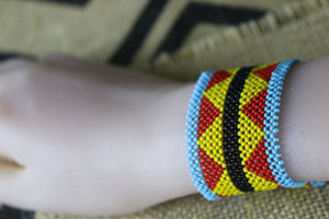 Art# K262  3.5 inch. Original Kayapo Traditional Peyote stitch Beaded Bracelet from Brazil.