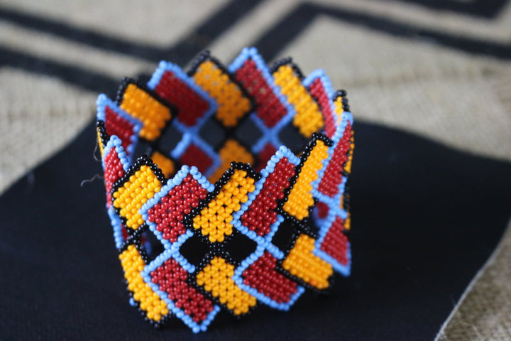 Art# K294  3+ inch. Original Kayapo Traditional Peyote stitch Beaded Bracelet from Brazil.