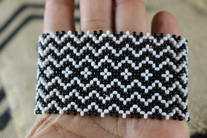 Art# K300  3.5+  inch. Original Kayapo Traditional Peyote stitch Beaded Bracelet from Brazil.