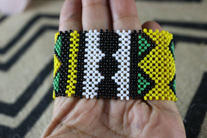 Art# K309  3+ inch. Original Kayapo Traditional Peyote stitch Beaded Bracelet from Brazil.