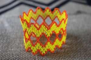 Art# K313  3+ inch. Original Kayapo Traditional Peyote stitch Beaded Bracelet from Brazil.