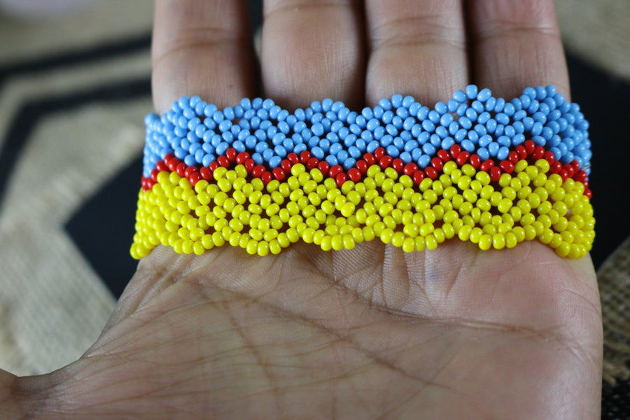 Art# K358  3.5+ inch. Original Kayapo Traditional Peyote stitch Beaded Bracelet from Brazil