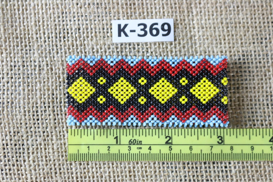 Art# K369  3+  inch. Original Kayapo Traditional Peyote stitch Beaded Bracelet from Brazil