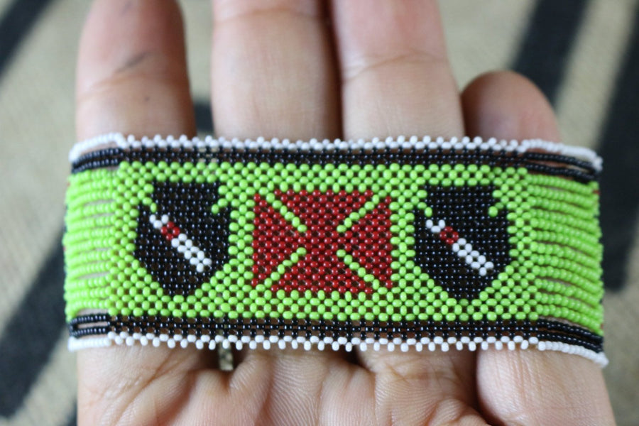 Art# K380  3+ inch. Original Kayapo Traditional Peyote stitch Beaded Bracelet from Brazil