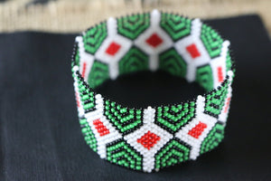 Art# K381  3.5+ inch. Original Kayapo Traditional Peyote stitch Beaded Bracelet from Brazil