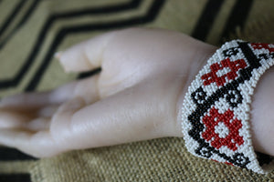 Art# K382  3+ inch. Original Kayapo Traditional Peyote stitch Beaded Bracelet from Brazil